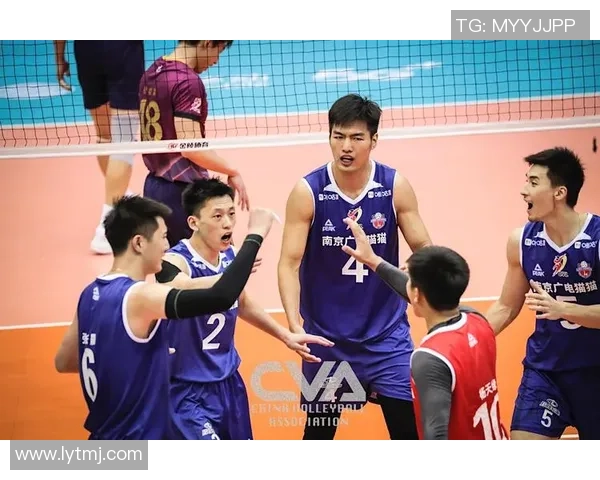 上海排球队的包夹战术解析与深度剖析排球竞技的秘密与技巧